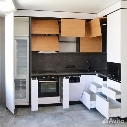 Кухонный гарнитур 