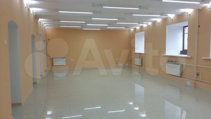 Офисы 28-170 м² Лапина (центр)