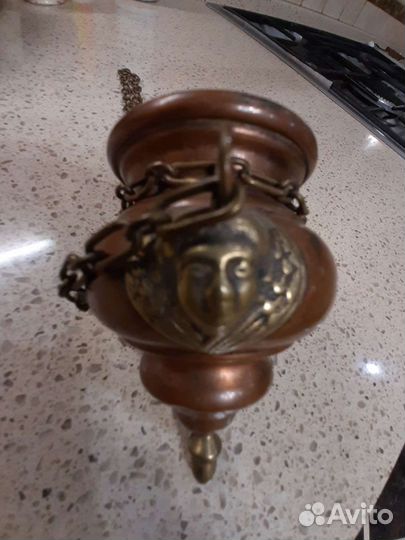Медный подсвечник лампада