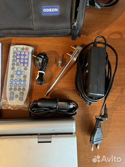 Odeon портативный DVD проигрыватель