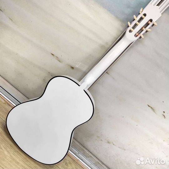 Гитара классическая 3/4 ученическая новая
