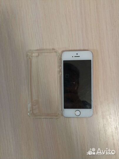 Телефон iPhone 5se бу