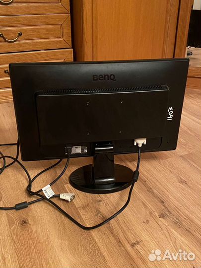 Монитор benq