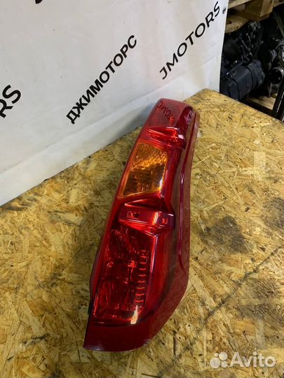 Фонарь задний правый Nissan X-trail T31