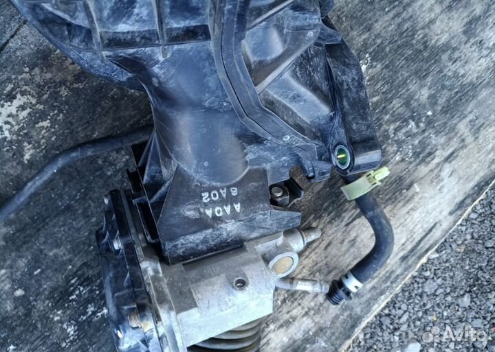 Коллектор впускной с дросселем Хонда CR V3 Црв3