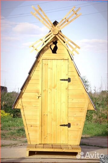 Уличный туалет деревянный BAG334