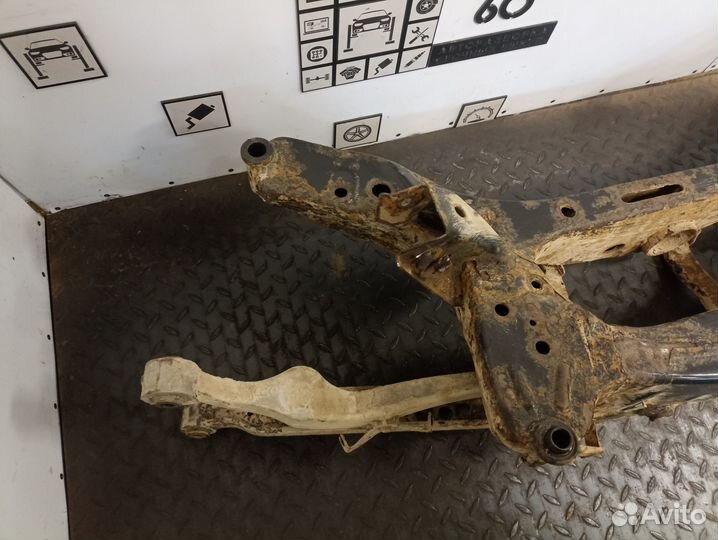 Балка задняя для Nissan Qashqai J10