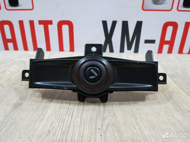 Накладка прикуривателя Audi A6 Allroad