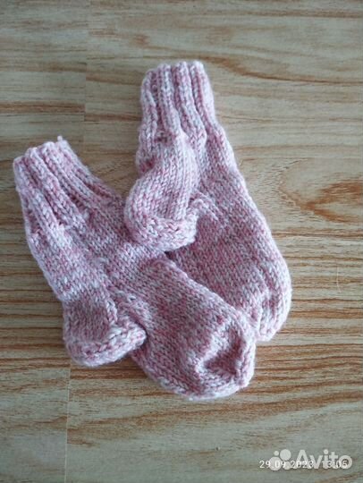 Вязаные носки ручной работы