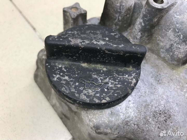 Крышка головки блока (клапанная) Primera P12E 2002