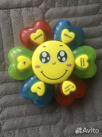 Музыкальные игрушки для малышей