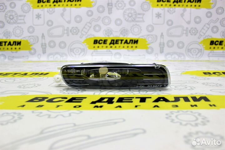 Фара противотуманная BMW E46 98-01