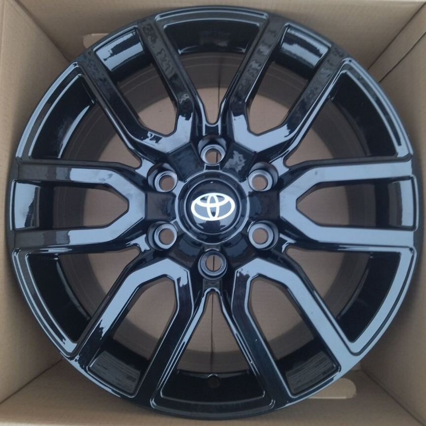 Литые диски Toyota 8×R17 6×139.7