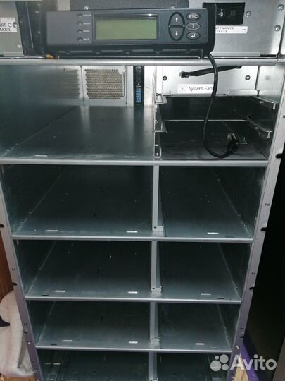 APC Symmetra LX syaf16krmi