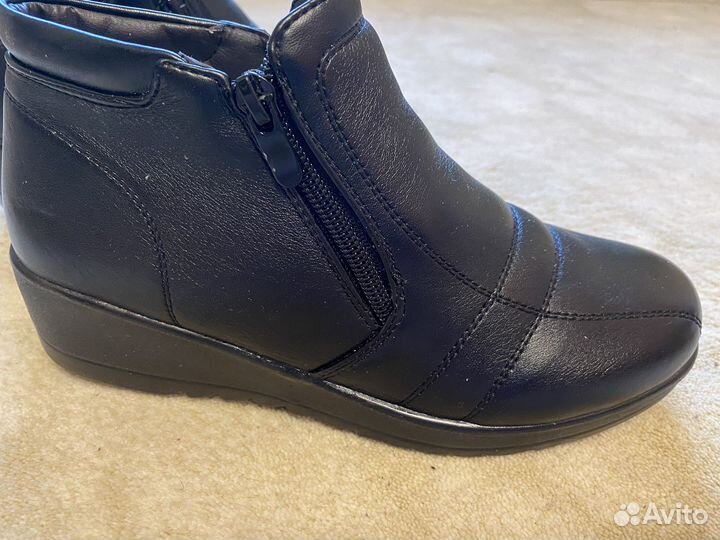 Ботинки женские 37-37,5
