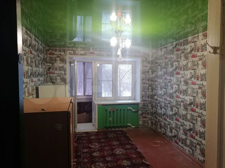 Комната 16 м² в 5-к., 3/5 эт.