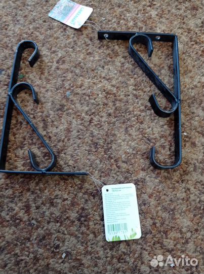 Крючки держатели для цветов