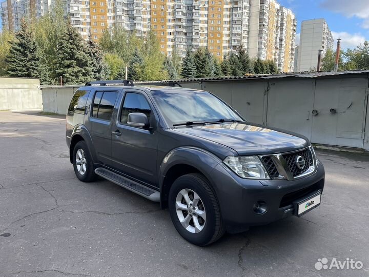 Nissan Pathfinder 2.5 AT, 2010, 167 500 км
