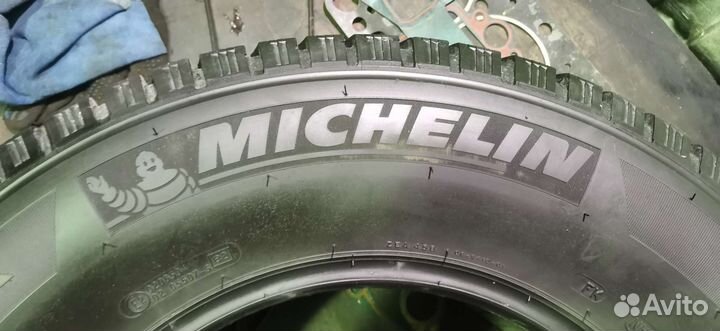 Michelin Latitude X-Ice North 245/70 R16