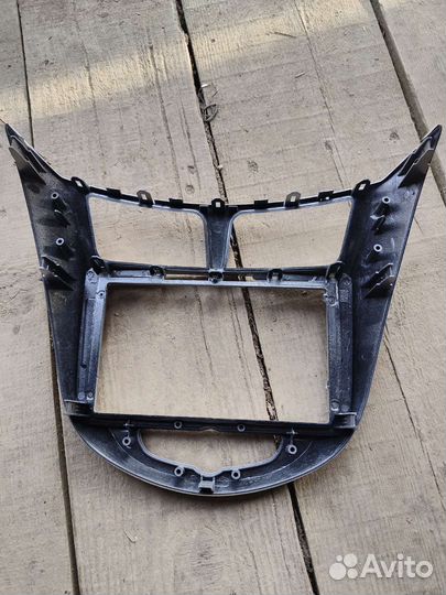 Рамка для магнитолы hyundai solaris 9 дюймовом