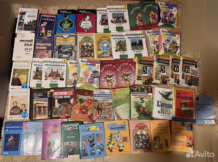 Книги старого образца для разных классов