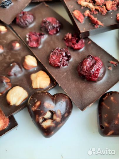 Тёмный шоколад ручной работы