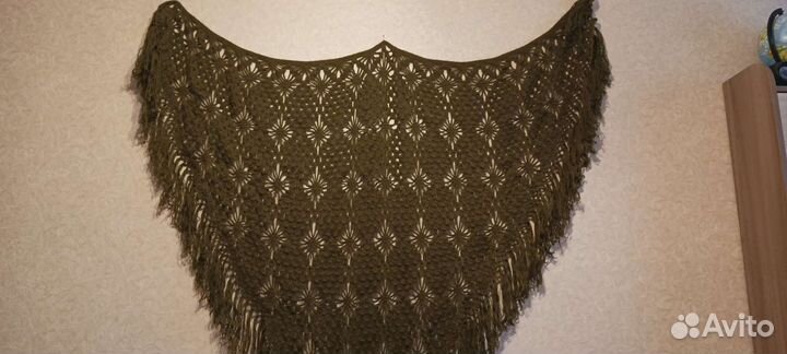 Платок- шаль ручной работы новые