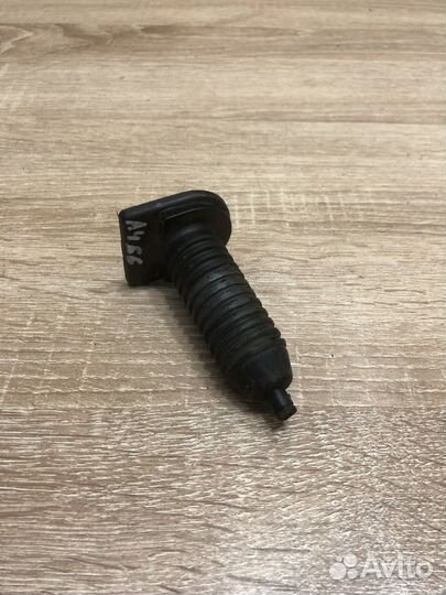 Держатель запасного колеса Ауди A4 B6