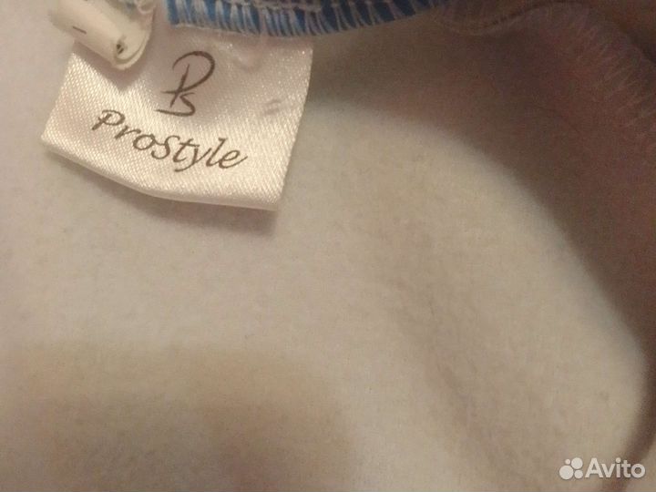 Костюм спортивный. Для фигурного катания