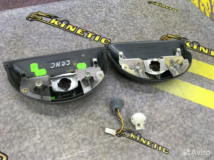 Стоп-сигнал Фонарь задний Lanos Sens Ланос Сенс