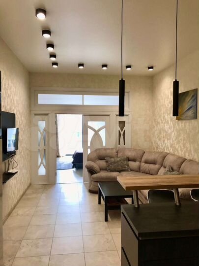2-к. апартаменты, 65 м², 3/9 эт.
