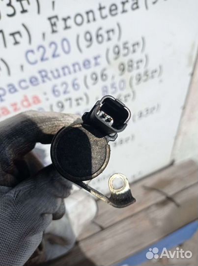 Renault Laguna 2 клапан распредвала