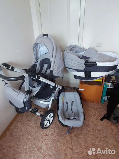 Коляска Caretto Riviera 3в1