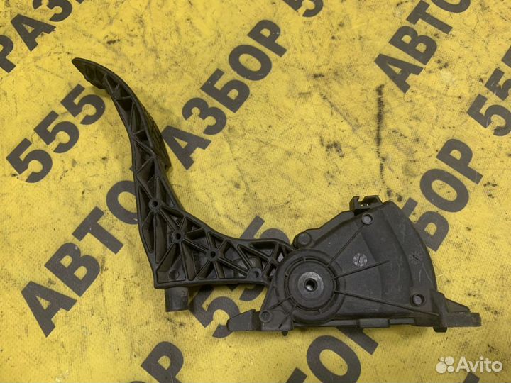 Педаль газа VW Polo