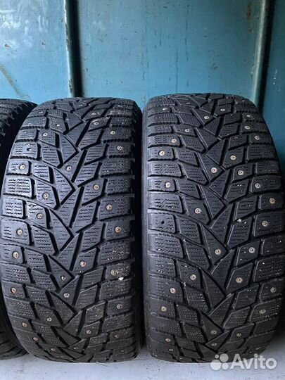 Dunlop SP Winter Ice02 245/40 R18