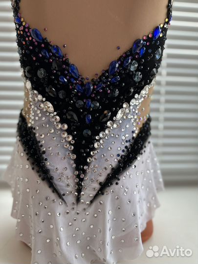 Купальник для художественной гимнастик