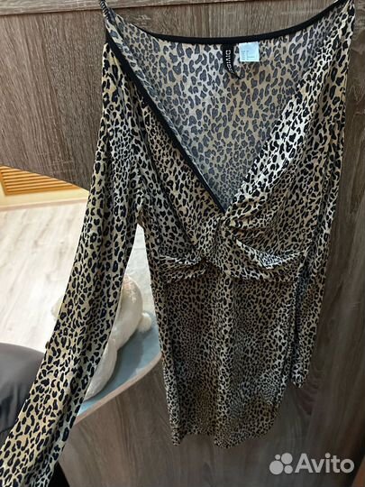 Платье женское