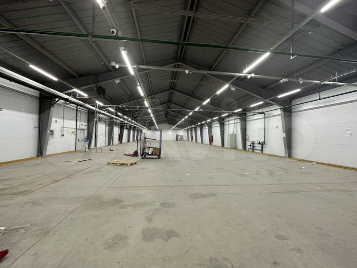 Аренда склада 1 420 кв.м. + офис 180 кв.м