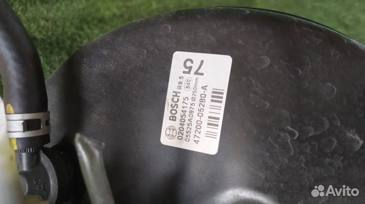 Главный тормозной в сборе Toyota Avensis 272