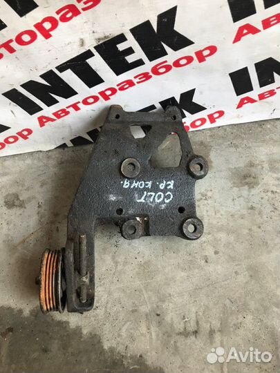 Кронштейн кондиционера Mitsubishi Colt Z3 1.3 2008