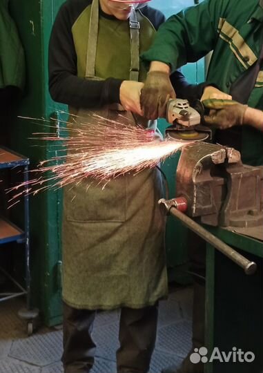 Обучение кузнечному делу (подростки и взрослые)