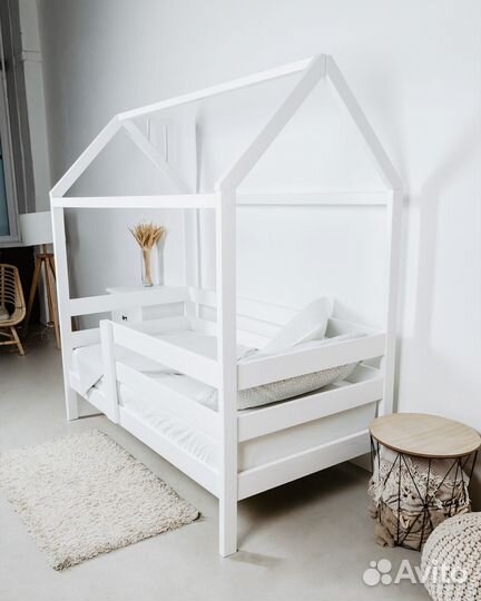 Детская кровать Домик