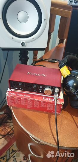 Внешняя звуковая карта focusrite scarlett 2in2