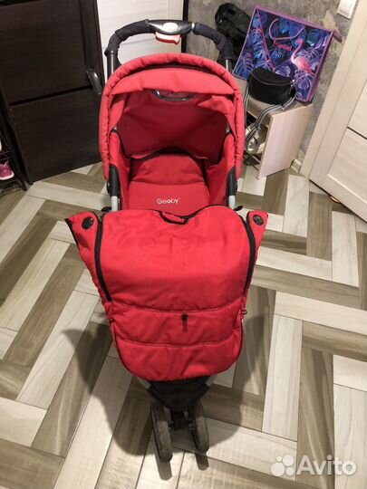 Прогулочная коляска