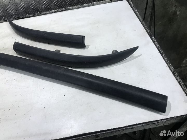 Накладка заднего бампера Ford Focus 1