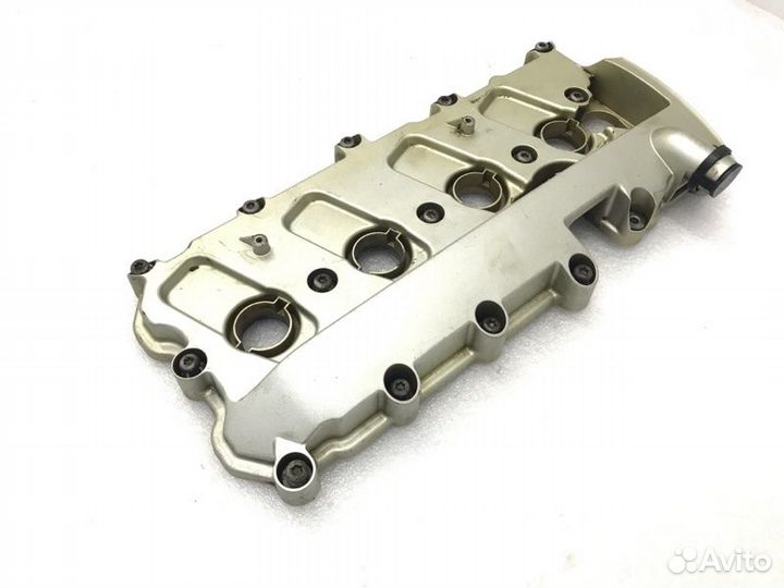 Крышка головки блока цилиндров правая Audi A8 D3