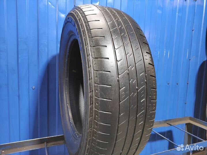 Kumho Solus KL21 235/65 R17