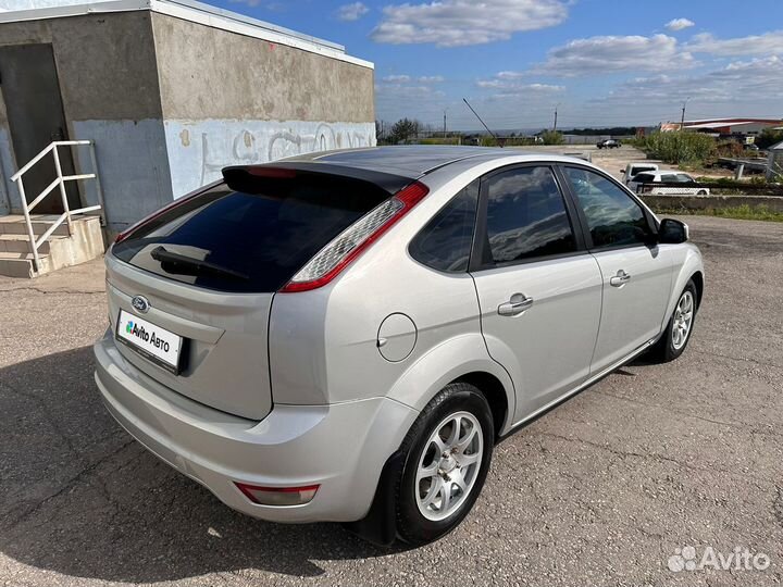 Ford Focus 1.6 AT, 2010, 211 000 км