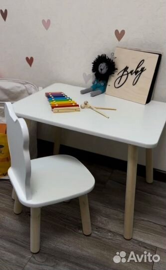 Детский стол и стульчик