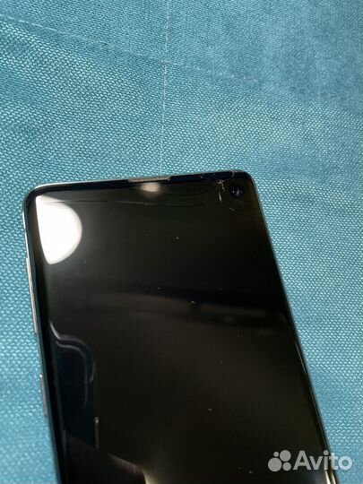 Samsung Galaxy S10, 8/128 ГБ